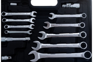 Набор инструмента 82 предмета 1/2" 1/4"DR, CrV AUTOVIRAZH